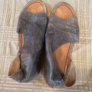 womans flats FREE PEOPLE leather gray flats 8.5